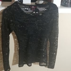 Skull fishnet long sleeve